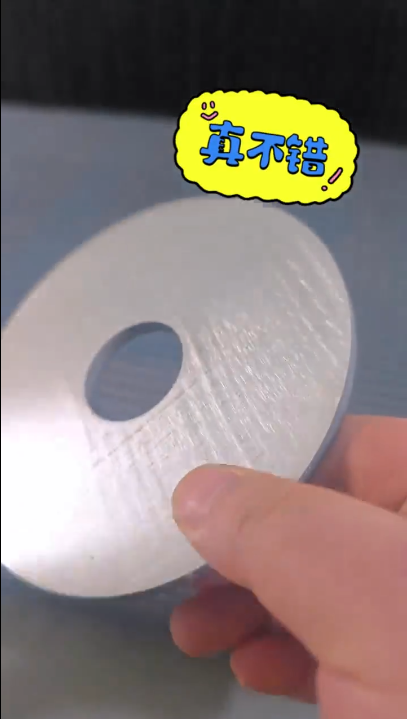 济南抛光拉丝机对碳钢表面进行锈迹毛刺处理